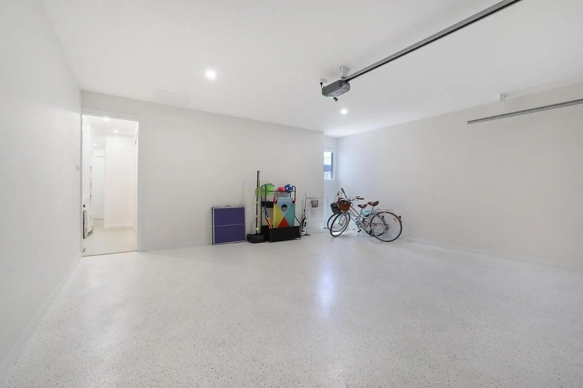 2Min Walk To Esplanade - Perfect Bargara Escape Villa Australia