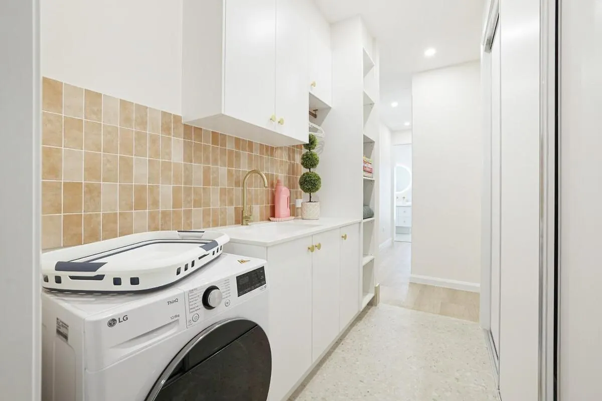 2Min Walk To Esplanade - Perfect Bargara Escape Villa Holiday home